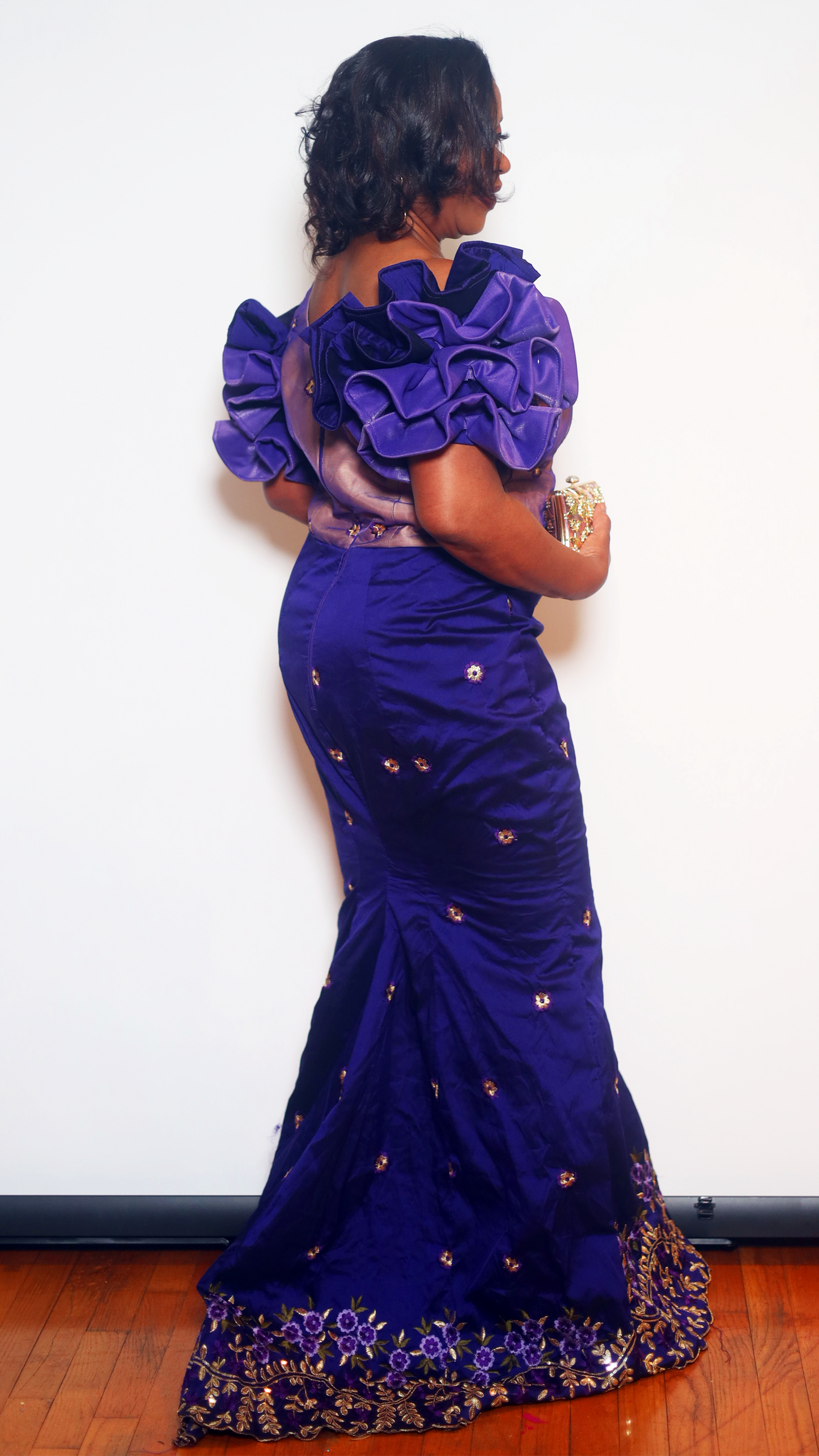 Woman silk dress Color: Purple